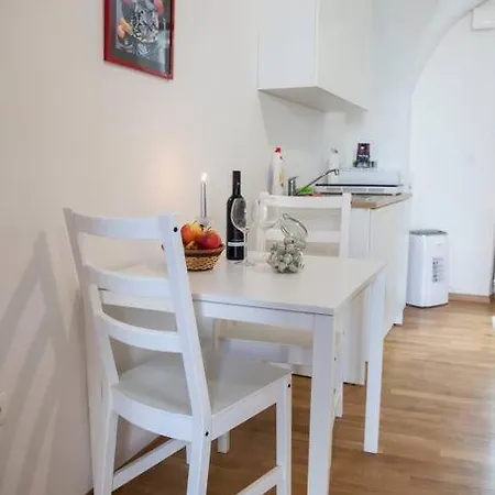 Sweet Raffaello On Location Apartament *