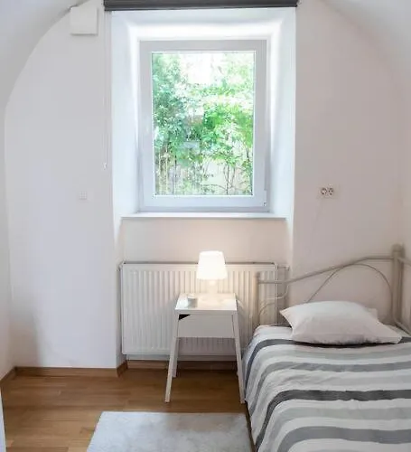 Sweet Raffaello On Location * Lublana